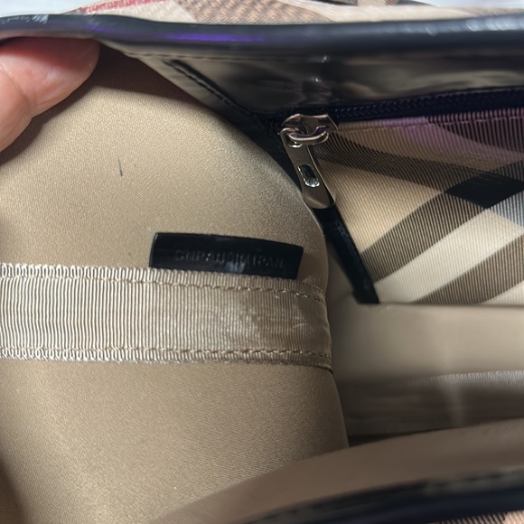 Burberry bag - Picture 9 of 14